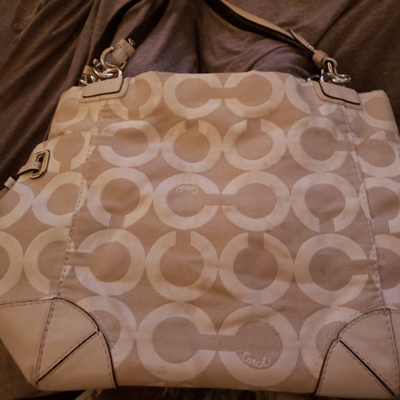 Authentic Coach Purse - Picture 4 of 5